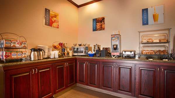 Restaurant - Best Western Plus Executive Inn St Marys