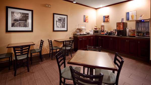Restaurant - Best Western Plus Executive Inn St Marys