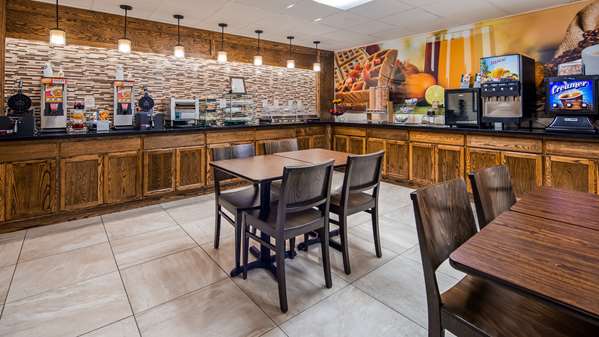 Amenities - Best Western Inn Blakeslee - I-80, Exit 284