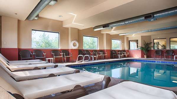 Pool - Best Western Danville Inn