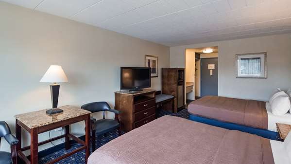  - Best Western Plus Reading Inn & Suites Shillington
