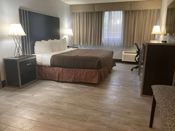  - Best Western Plus Reading Inn & Suites Shillington