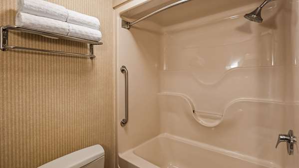  - Best Western Plus Clearfield Hotel - I-80, Exit 120