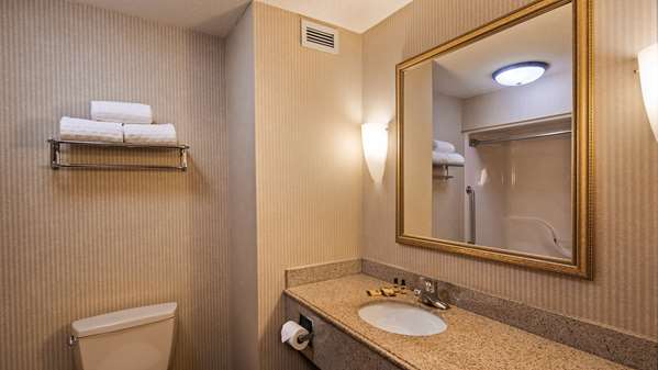  - Best Western Plus Clearfield Hotel - I-80, Exit 120