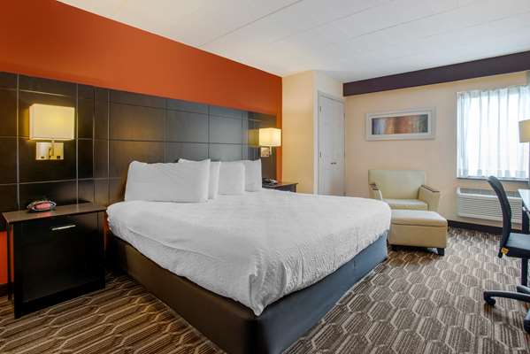  - Best Western Plus Poconos Hotel Tannersville