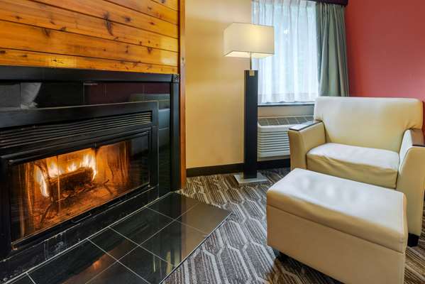  - Best Western Plus Poconos Hotel Tannersville