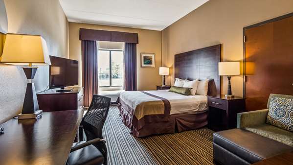  - Best Western Plus Harrisburg Hotel