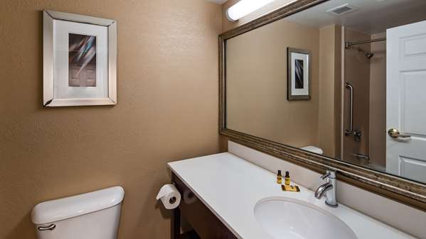  - Best Western Plus Harrisburg Hotel