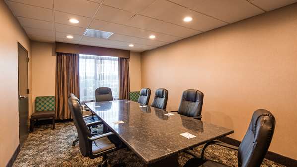  - Best Western Plus Harrisburg Hotel