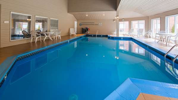 Pool - Best Western West Greenwich Inn - I-95, Exit 18