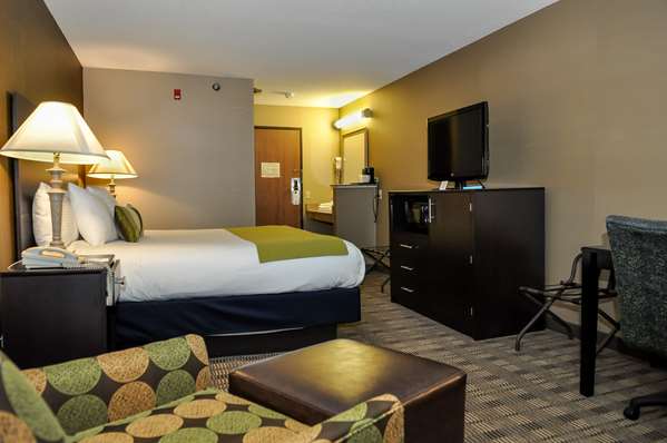  - Best Western Airport Inn Warwick
