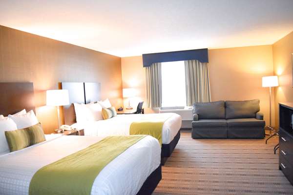 Suite - Best Western Airport Inn Warwick