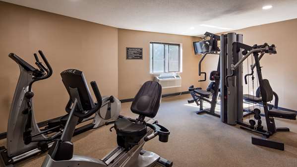 Fitness/ Exercise Room - Best Western Airport Inn Warwick