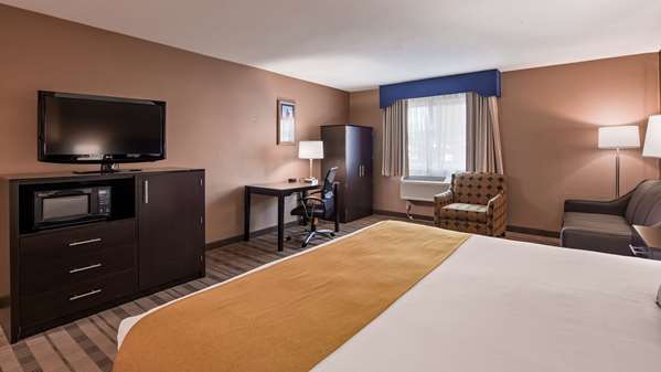  - Best Western Airport Inn Warwick
