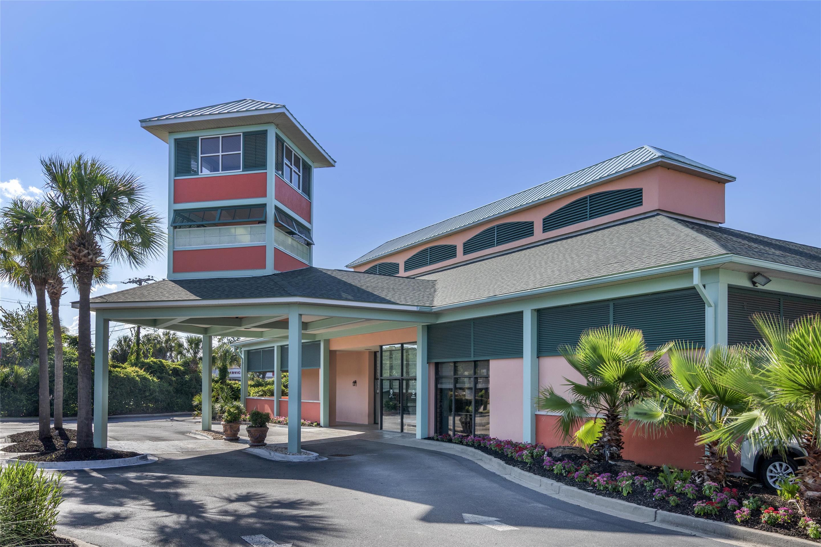 BW Exterior | Best Western Charleston Inn