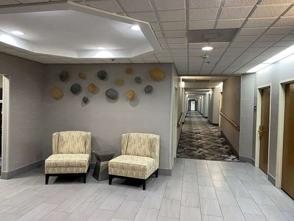  - Best Western Executive Inn & Suites Columbia - I-20, Exit 63