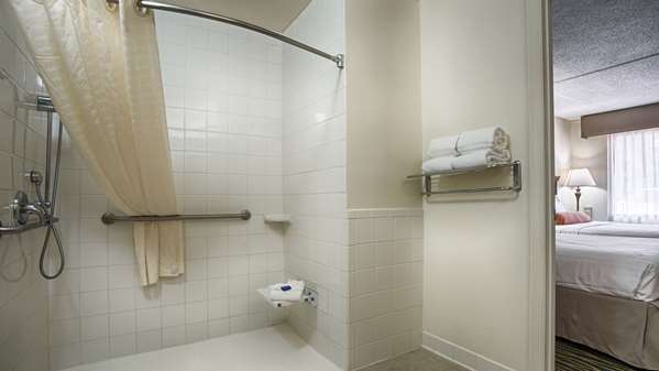  - Best Western Point South Hotel - I-95, Exit 33