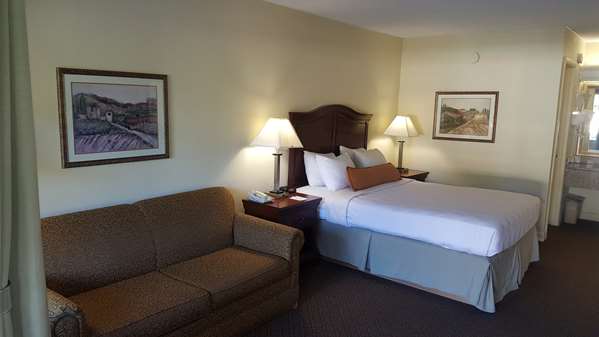  - Best Western Point South Hotel - I-95, Exit 33