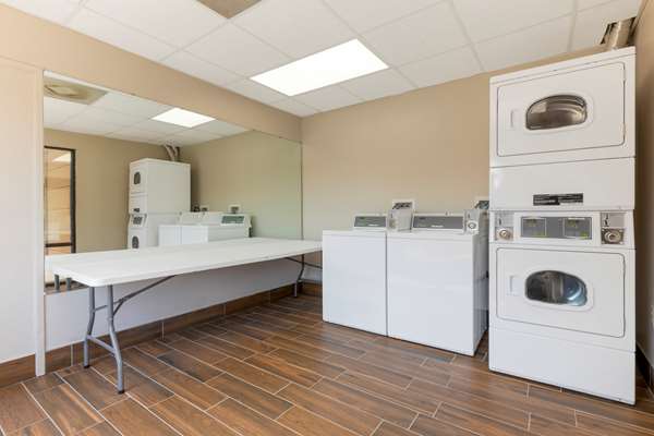  - Best Western Seneca Clemson Hotel