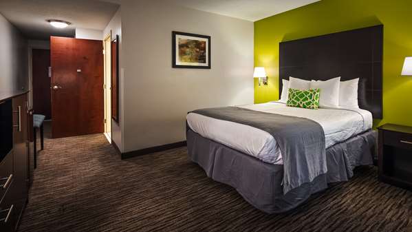  - Best Western Magnolia Inn & Suites Ladson - I-26, Exit 203