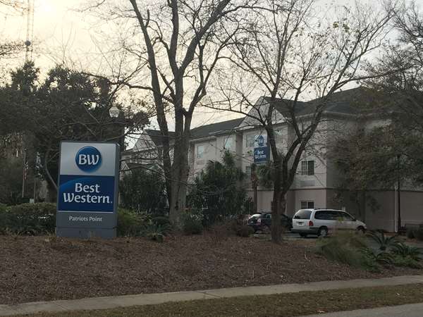 Exterior view - Best Western Hotel Patriots Point Mt Pleasant