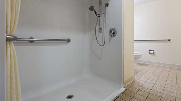  - Best Western Hotel Patriots Point Mt Pleasant