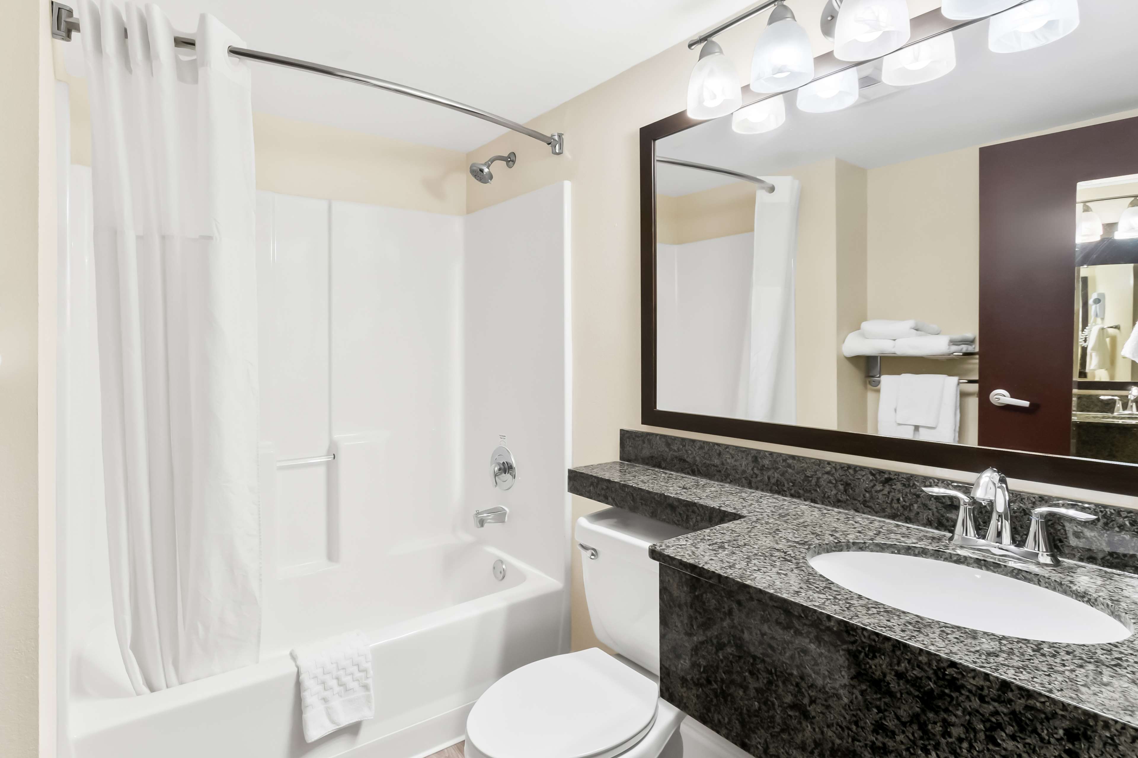 Best Western Patriots Point Room Type - 1 King Bed, Non-Smoking, Microwave And Refrigerator, Wi-Fi, Full Breakfast Best Western Patriots Point Room Type - 1 King Bed, Non-Smoking, Microwave And Refrigerator, Wi-Fi, Full Breakfast