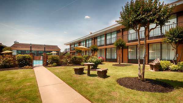  - Best Western Greenville Airport Inn - I-85, Exit 54