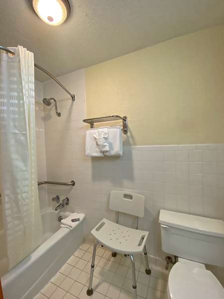  - Best Western Greenville Airport Inn - I-85, Exit 54