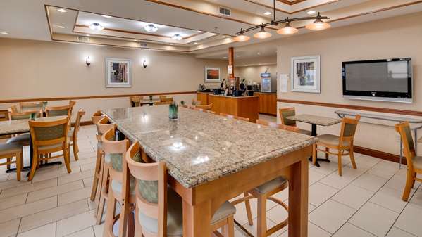 Amenities - Best Western Executive Inn Latta - I-95, Exit 181B