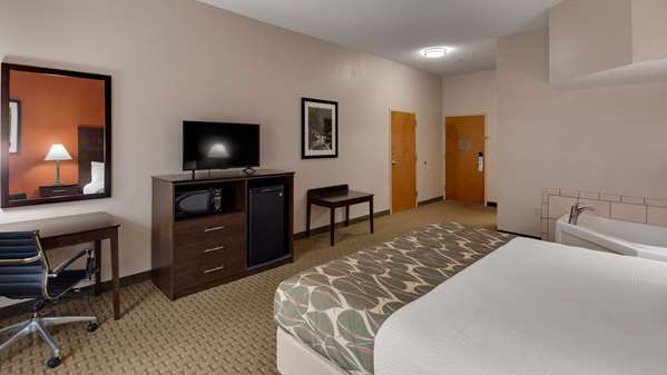  - Best Western Executive Inn Latta - I-95, Exit 181B