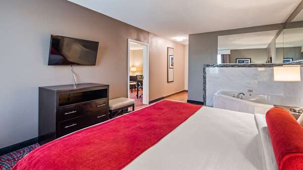 Suite - Best Western Airport Inn & Suites North Charleston - I-26, Exit 209