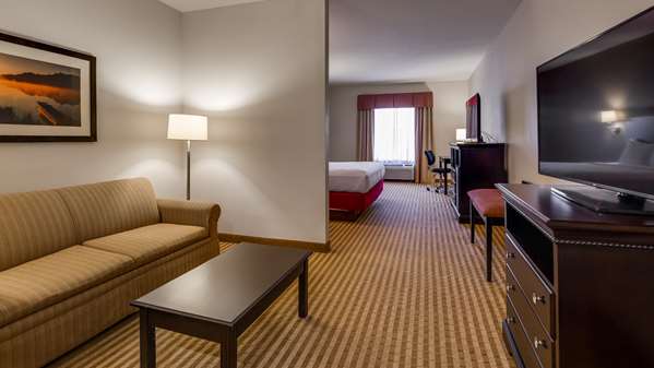 Suite - Best Western Plus Piedmont Inn & Suites Piedmont - I-85, Exit 40