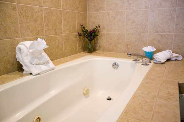 Suite - Best Western Plus Myrtle Beach Hotel