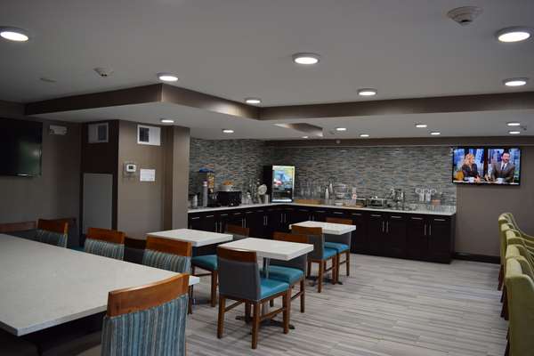 Amenities - Best Western Plus Hardeeville Inn & Suites - I-95, Exit 5