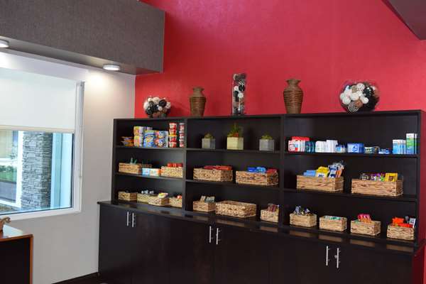  - Best Western Plus Hardeeville Inn & Suites - I-95, Exit 5