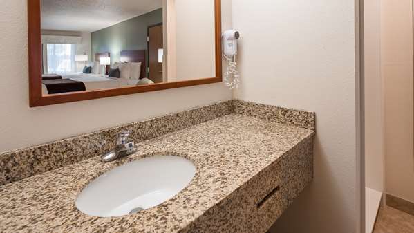  - Best Western Buffalo Ridge Inn Custer