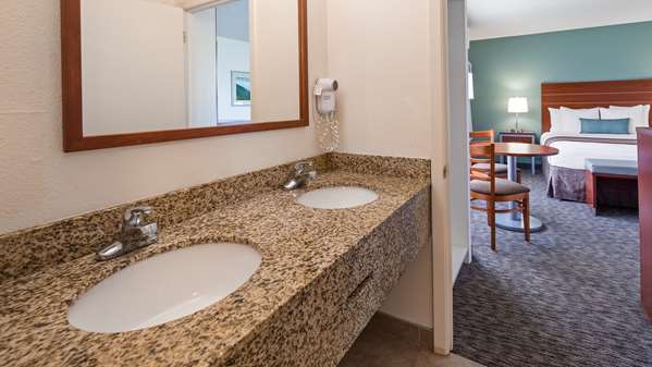  - Best Western Buffalo Ridge Inn Custer