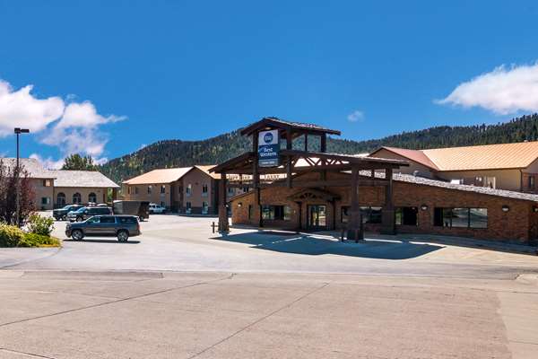 Exterior view - Best Western Golden Spike Inn & Suites Hill City