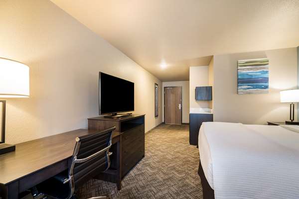  - Best Western Golden Spike Inn & Suites Hill City
