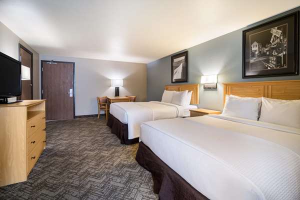  - Best Western Golden Spike Inn & Suites Hill City