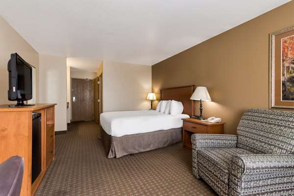  - Best Western Empire Towers Hotel Sioux Falls - I-29, Exit 77