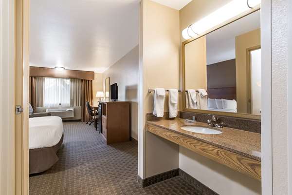  - Best Western Empire Towers Hotel Sioux Falls - I-29, Exit 77