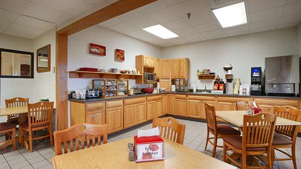 Restaurant - Best Western Huron Inn