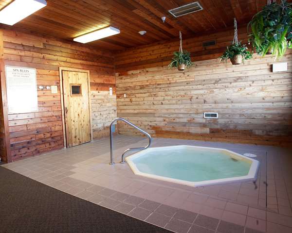 Pool - Best Western Huron Inn