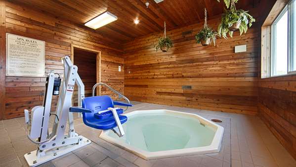 Pool - Best Western Huron Inn