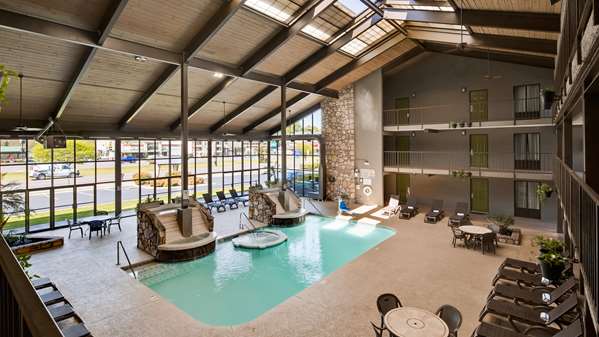 Pool - Best Western Pigeon Forge Plaza Inn