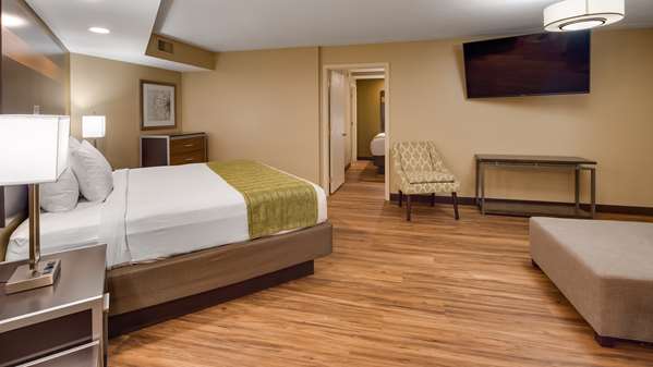 Suite - Best Western Pigeon Forge Plaza Inn