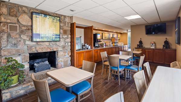 Amenities - Best Western Toni Inn Pigeon Forge