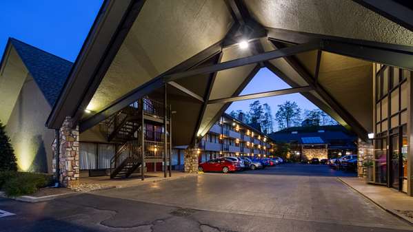 Exterior view - Best Western Toni Inn Pigeon Forge